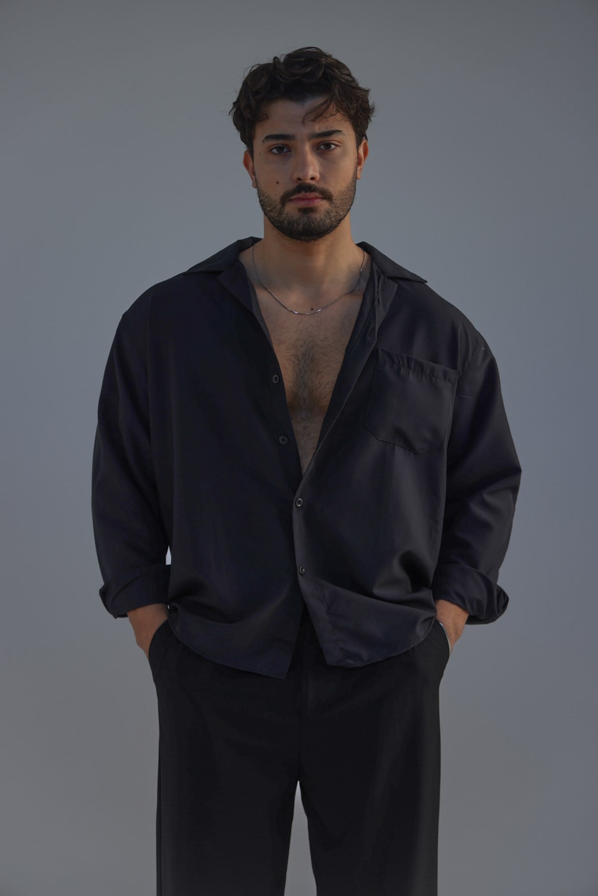 Cepli Oversize Basic Gömlek Siyah