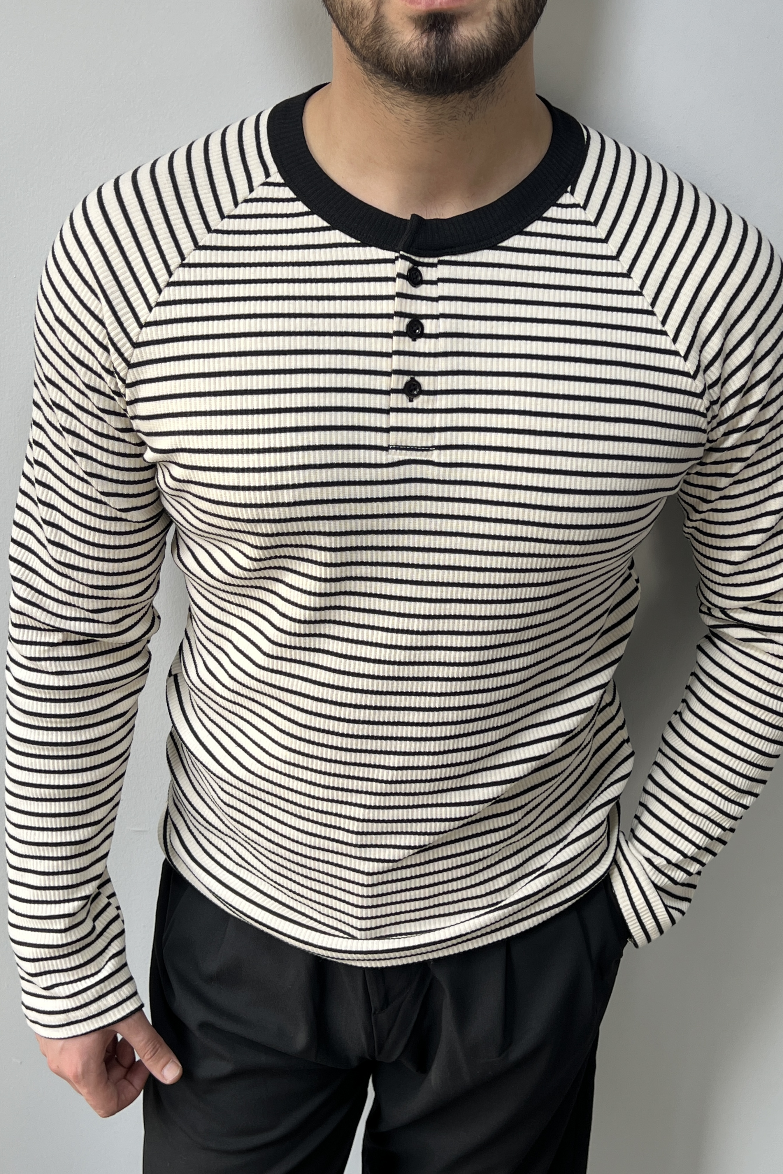 Çizgili Hakim Yaka Kazak Siyah