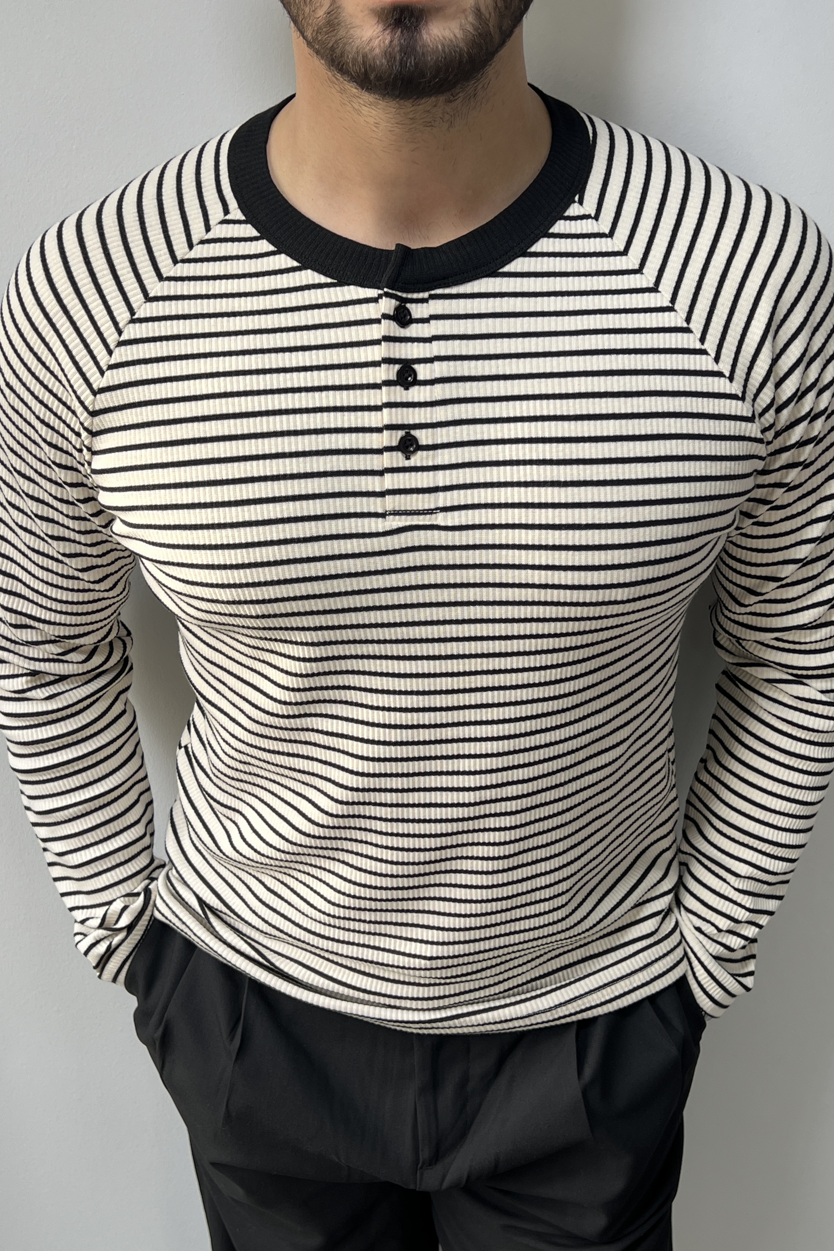 Çizgili Hakim Yaka Kazak Siyah