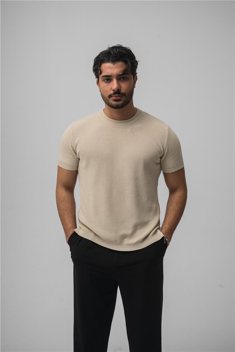 Dar Kalıp Örme T-Shirt Krem