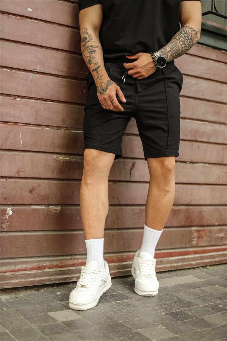 Dik Çizgi Detaylı Basic Şort Siyah