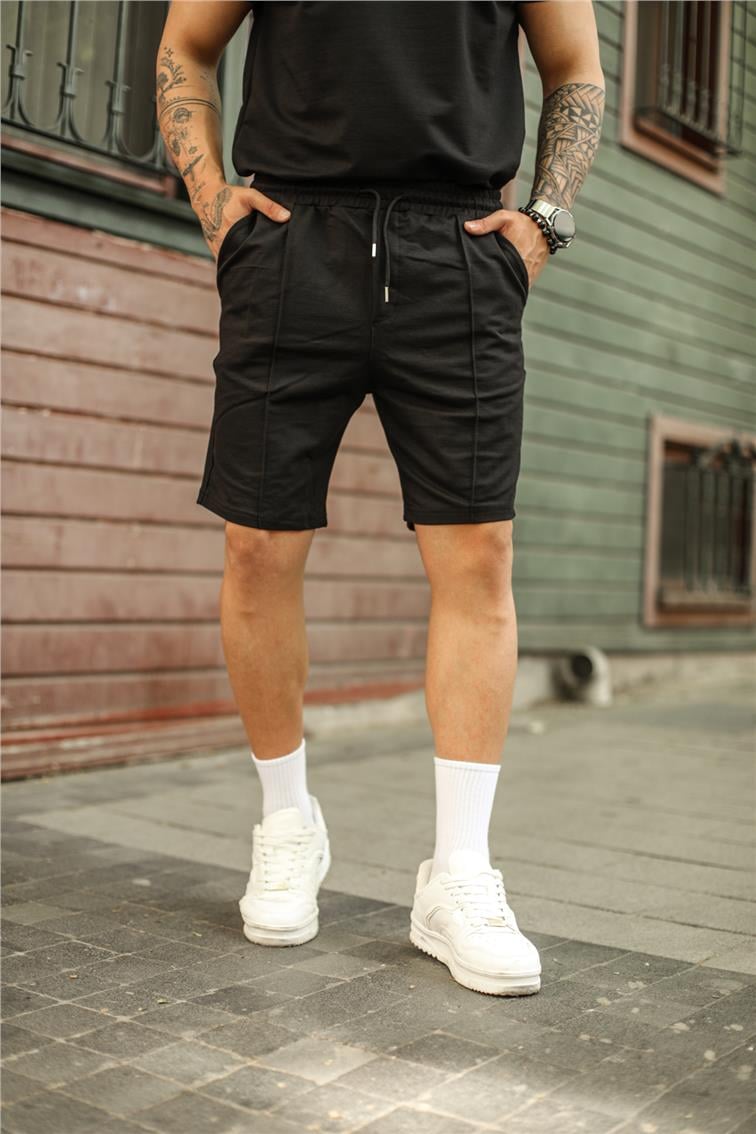 Dik Çizgi Detaylı Basic Şort Siyah