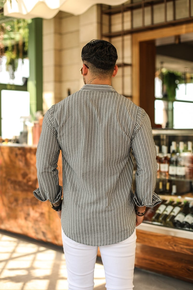 Dik Çizgili Yaka Düğmeli Slim Fit Kabartmalı Gömlek
