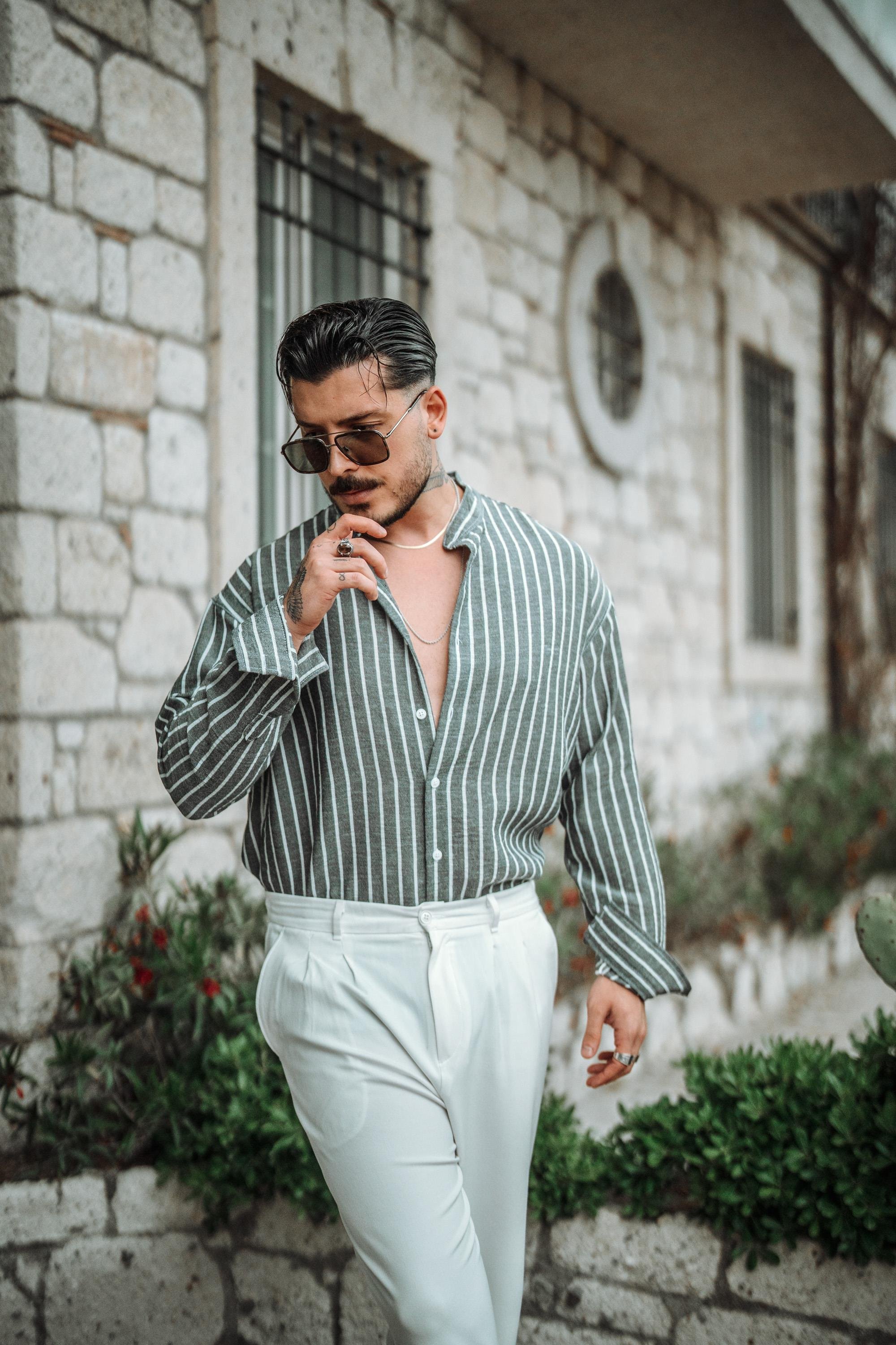 Dik Yaka Çizgili Oversize Gömlek Siyah