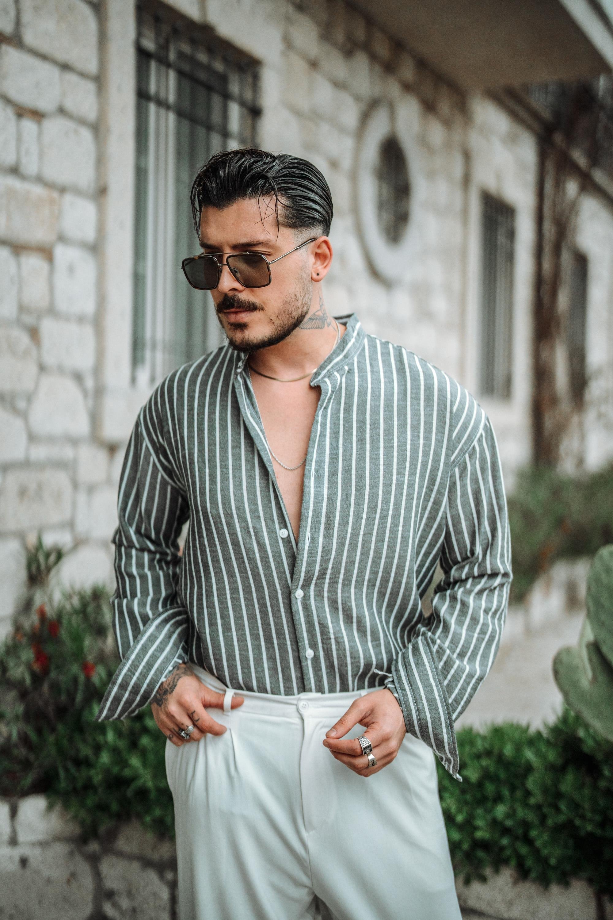 Dik Yaka Çizgili Oversize Gömlek Siyah