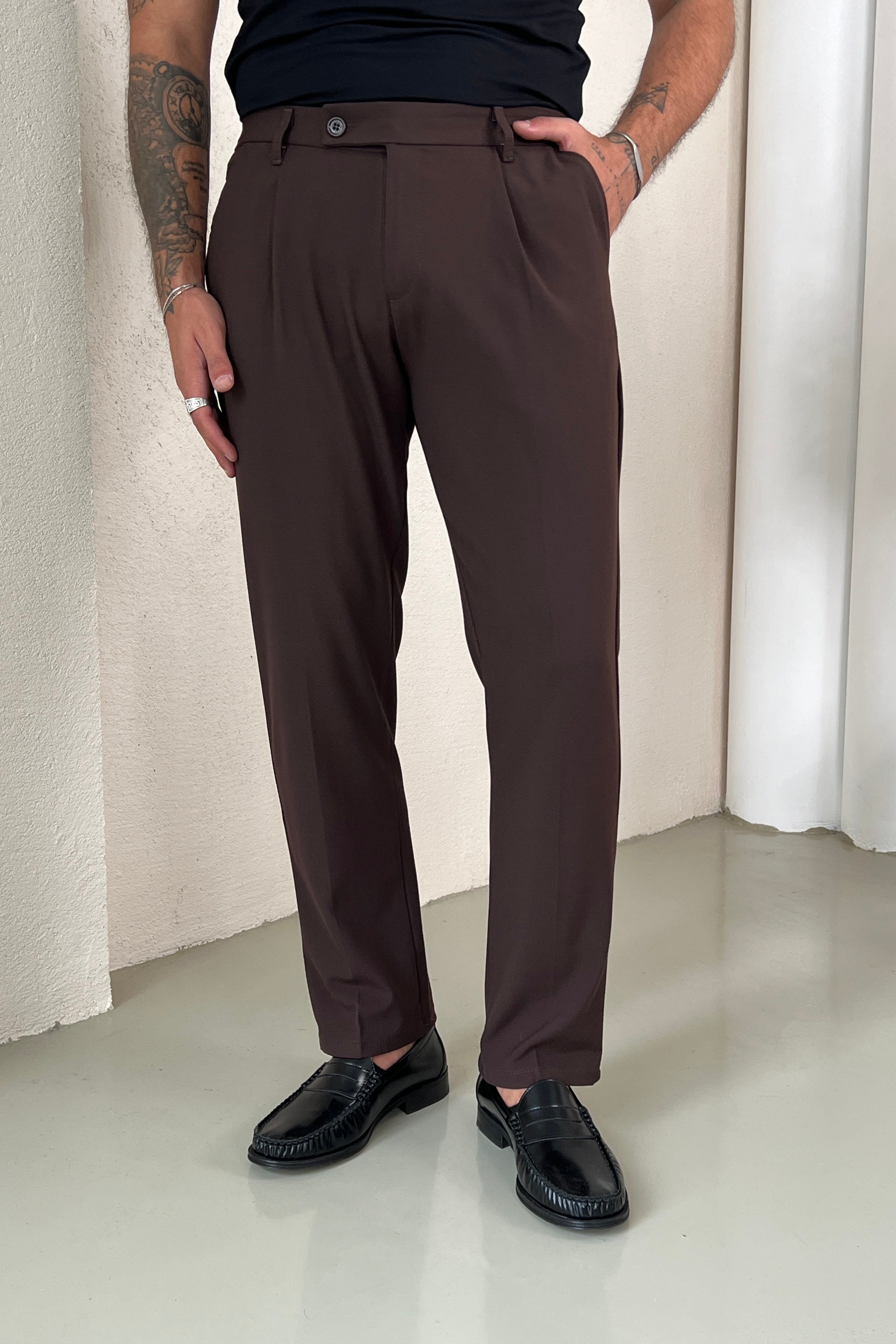 Dilli Kapamalı Regular Klasik Pantolon Kahve