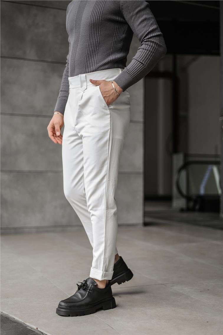 Geniş Double Paça Klasik Kalem Pantolon Beyaz