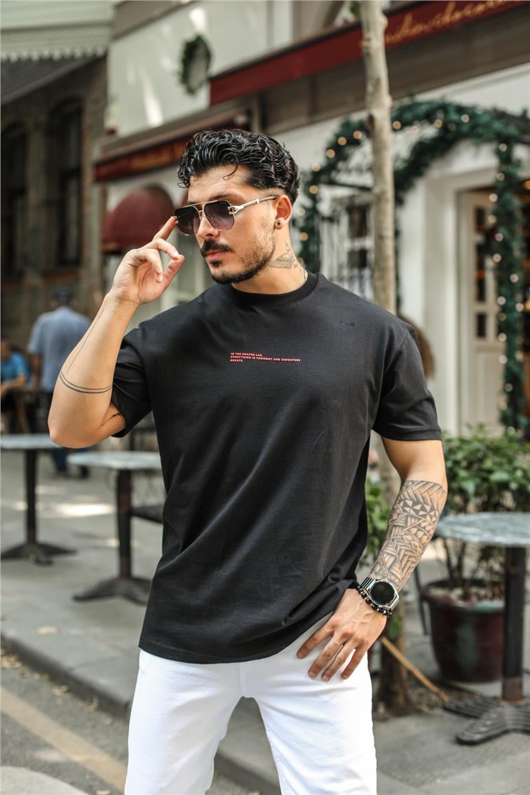 IN THE SHAPES LAB Oversize T-Shirt Siyah
