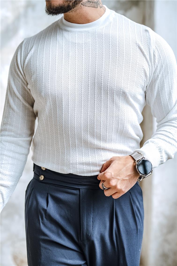 İşlemeli Basic Triko Kazak Beyaz