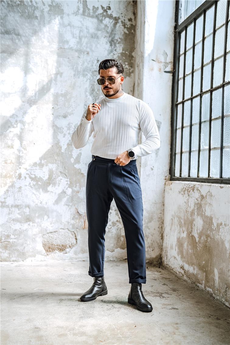 İşlemeli Basic Triko Kazak Beyaz