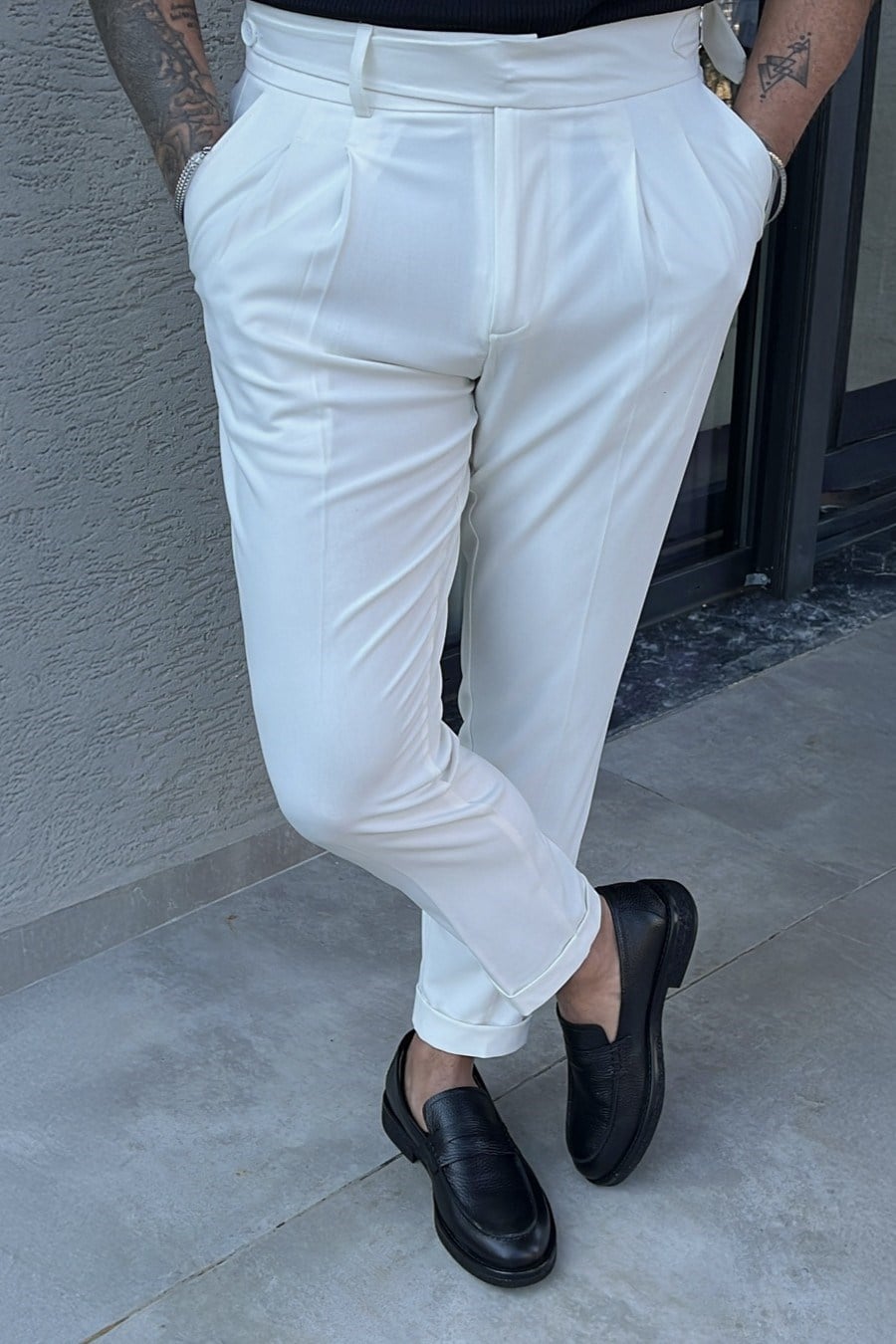 İtalyan Kesim Modern Kemerli Pantolon Beyaz