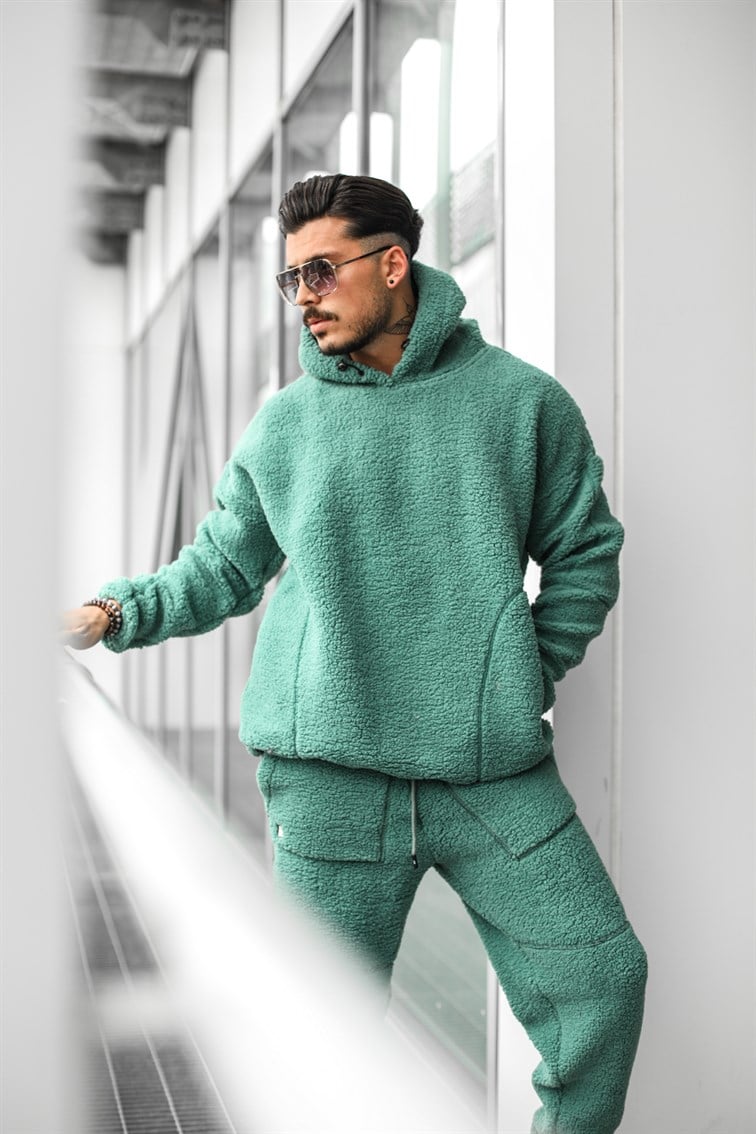 Kapüşonlu Oversize Peluş Sweatshirt