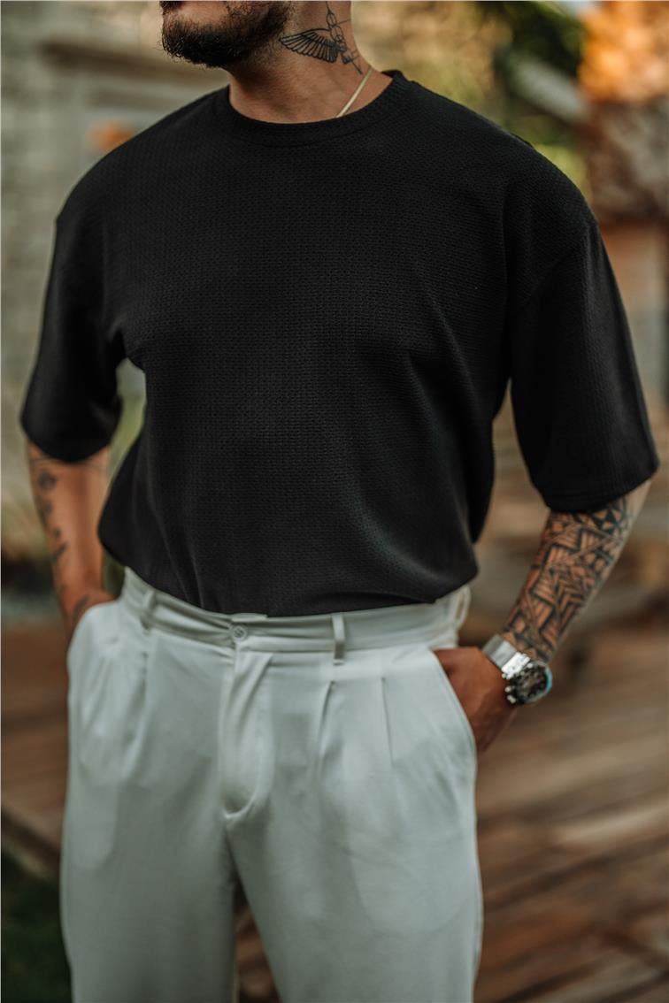 Noktalı Kumaş Pamuklu Oversize T-Shirt Siyah