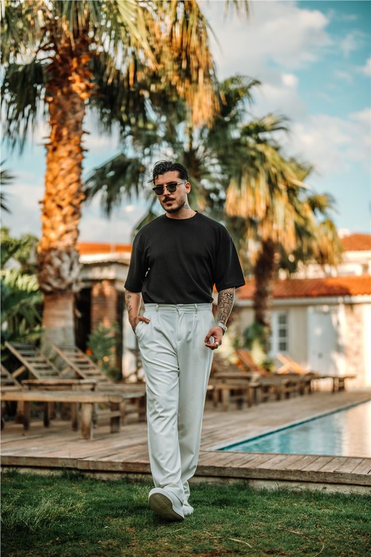 Noktalı Kumaş Pamuklu Oversize T-Shirt Siyah