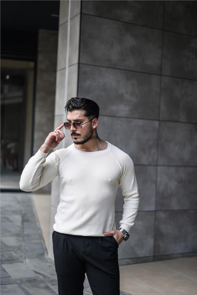 Omuz Detay Triko Örgülü Slim Fit Kazak Krem