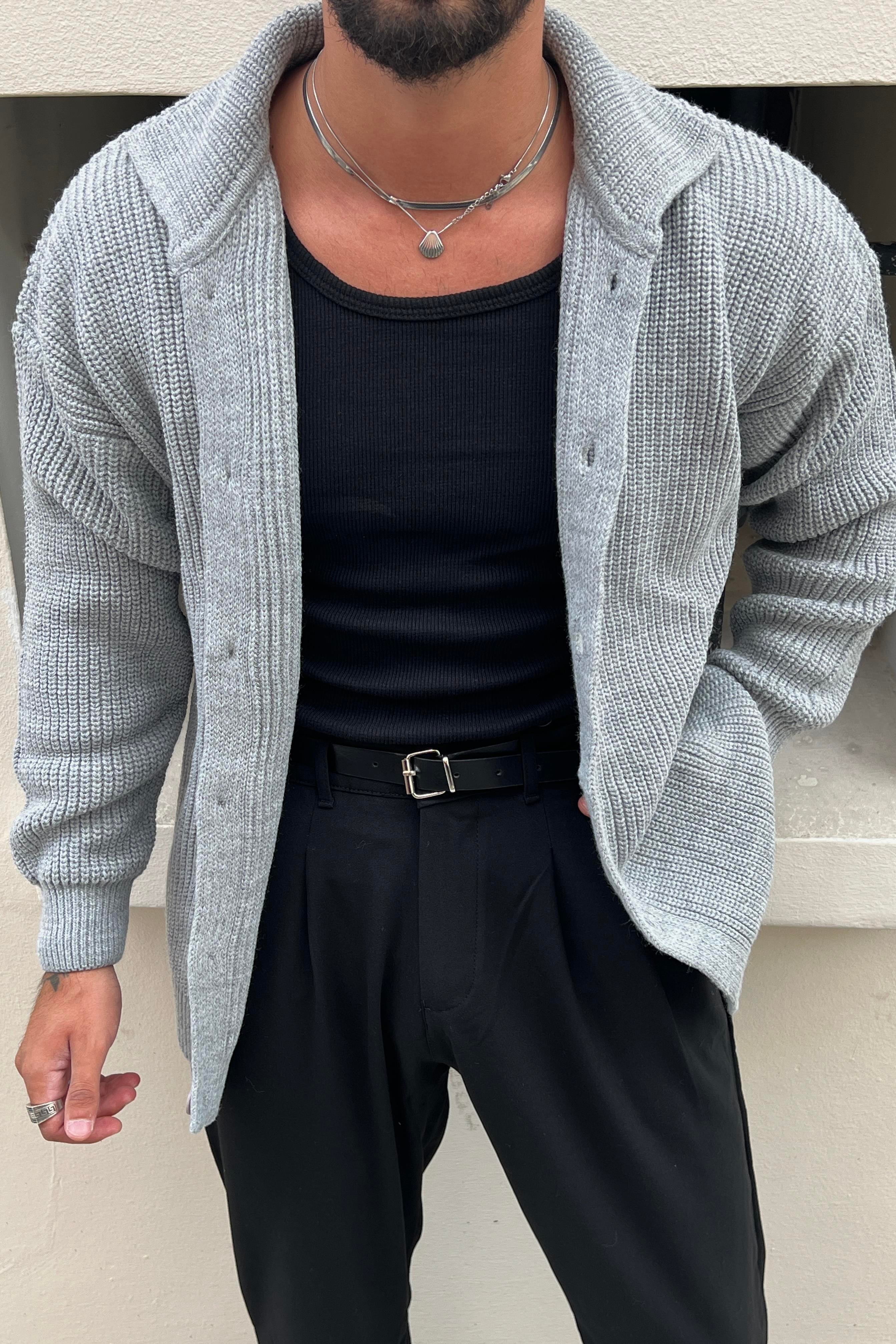 Örme Yakalı Rahat Kalıp Hırka Gri Siyah Düğme