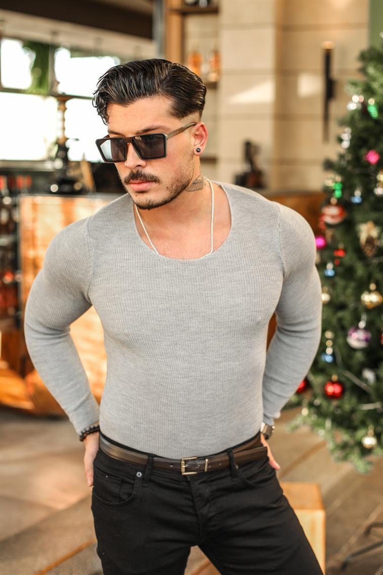 Oval Yaka Örgülü Slim Fit Kazak Gri