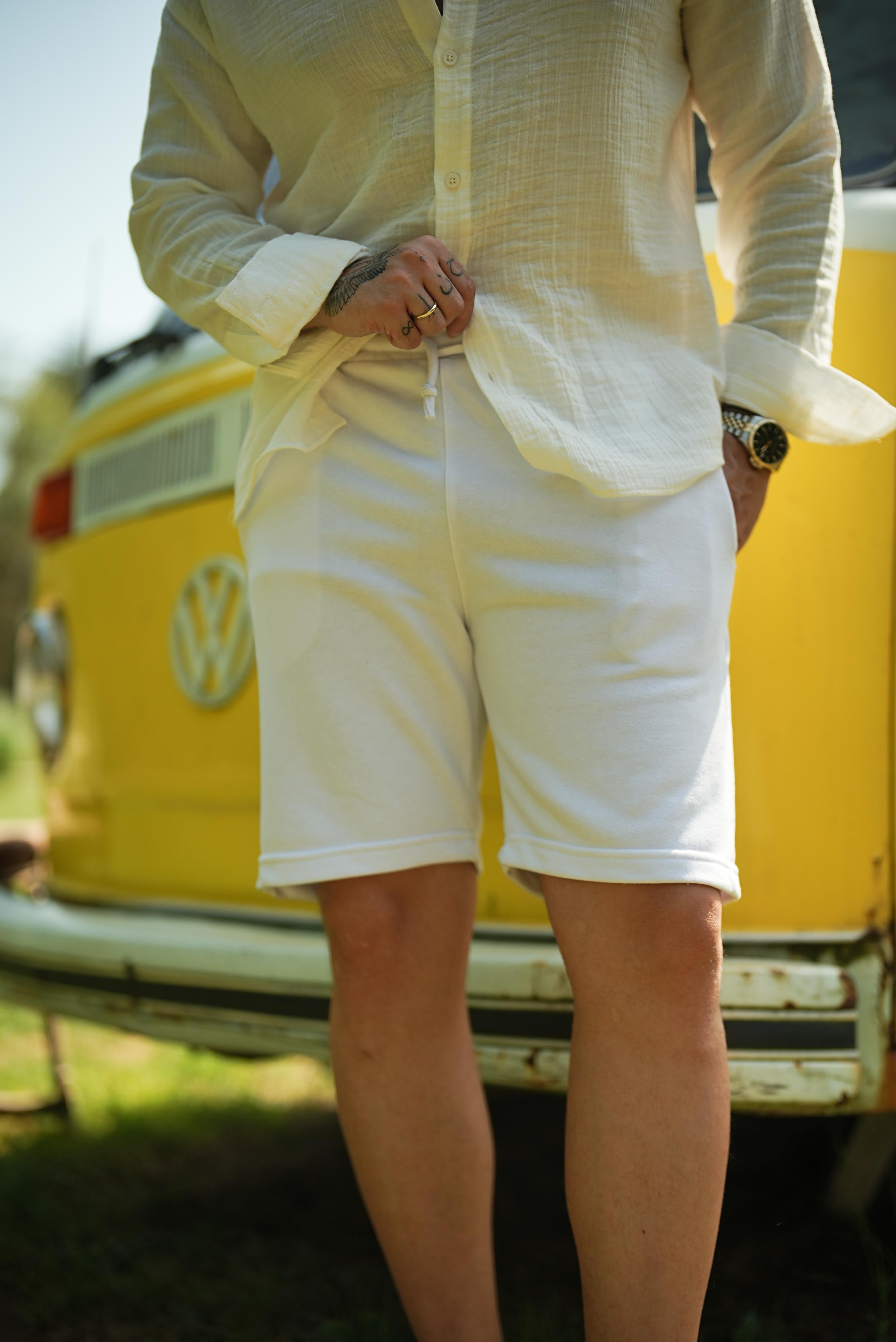 Pamuk Rahat Kalıp Şort Beyaz