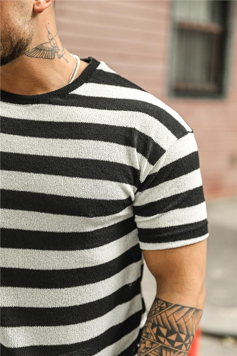 Pamuklu Şeritli T-Shirt Siyah