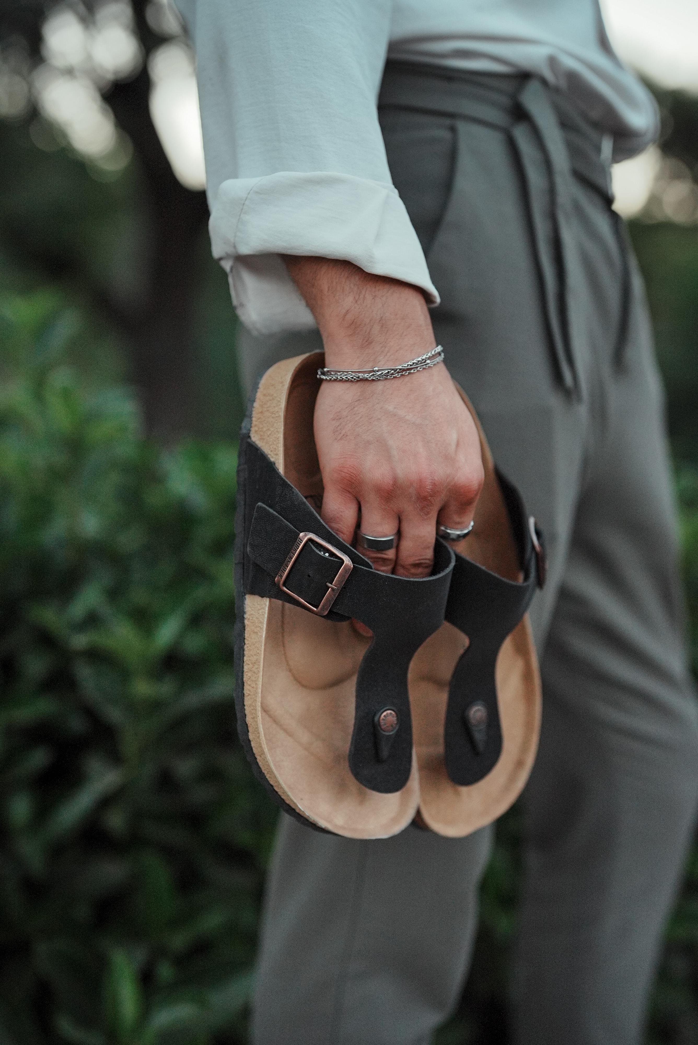 PARMAK ARASI TERLİK Siyah