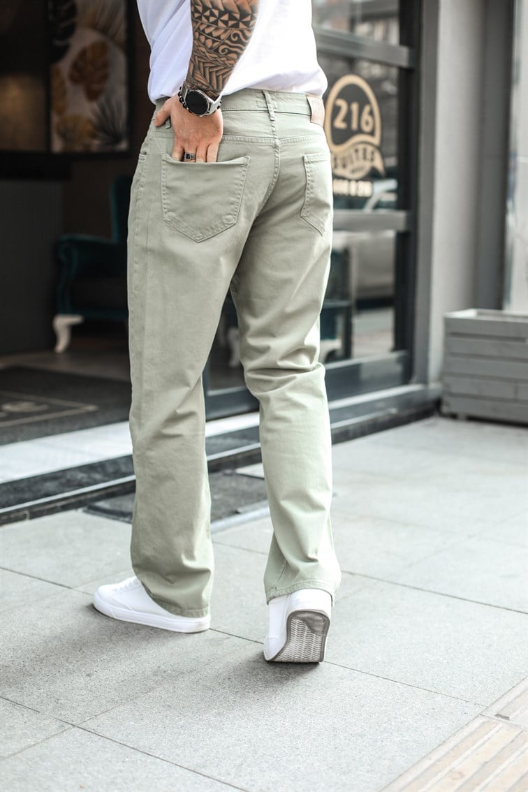 Pipe Trotter Jean