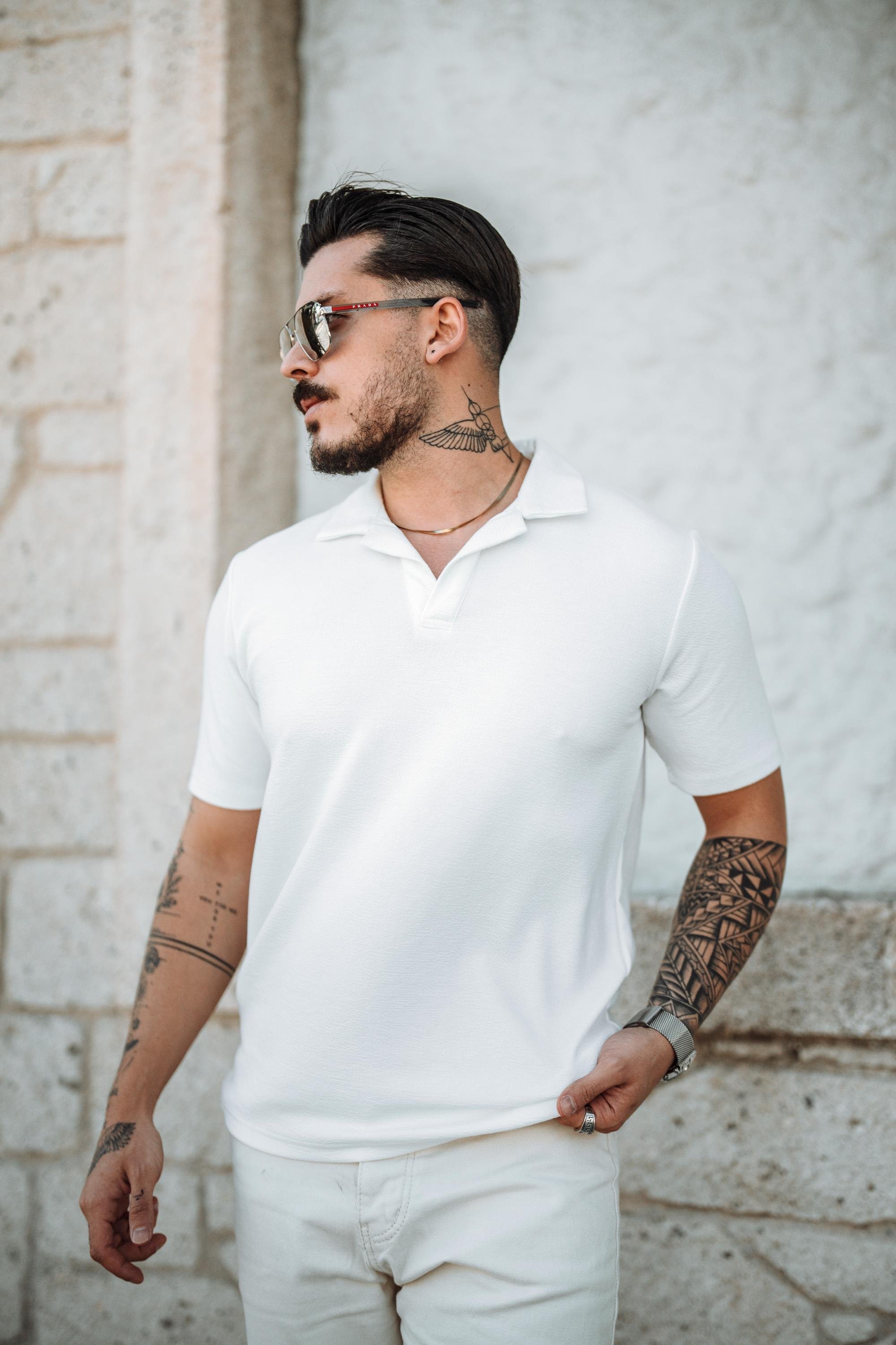 Polo Yaka Kabartma Kumaşlı T-Shirt Beyaz