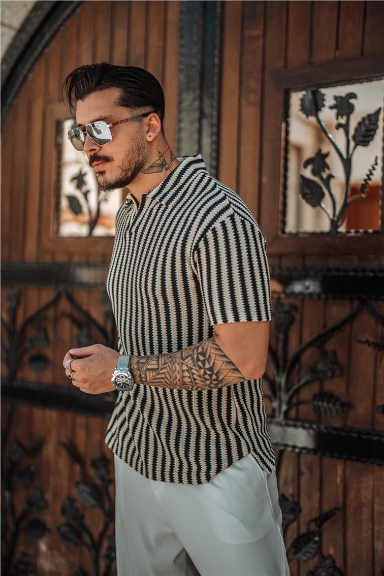Polo Yaka Şeritli Örme T-Shirt Krem