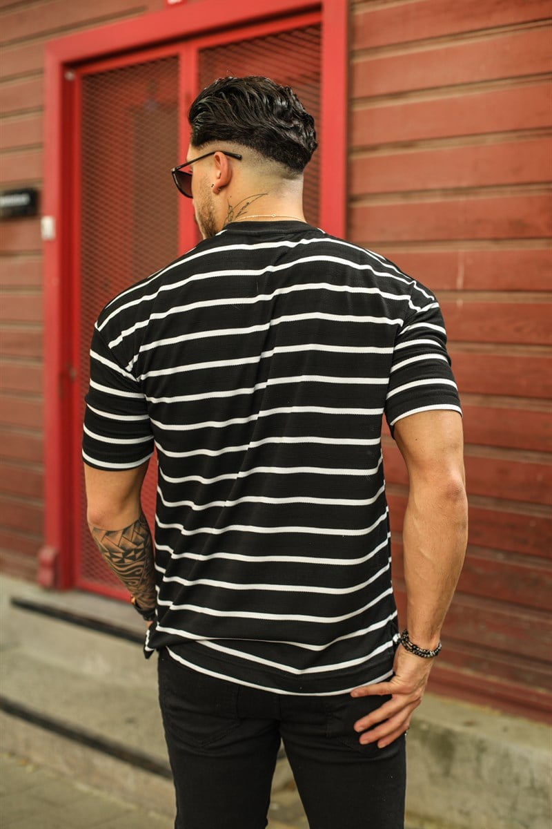 Same Effect Ön İşlemeli T-Shirt