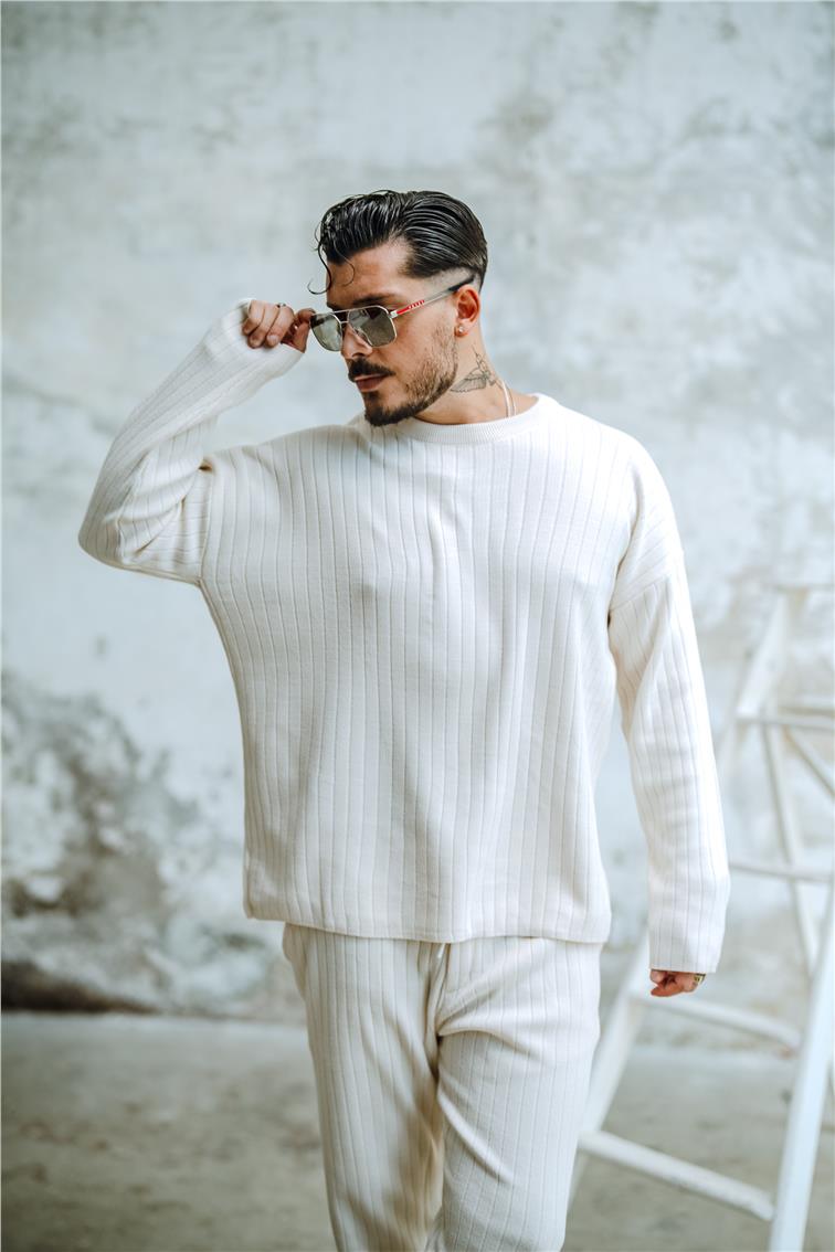 Şerit Dokulu Oversize Kazak Açık Krem