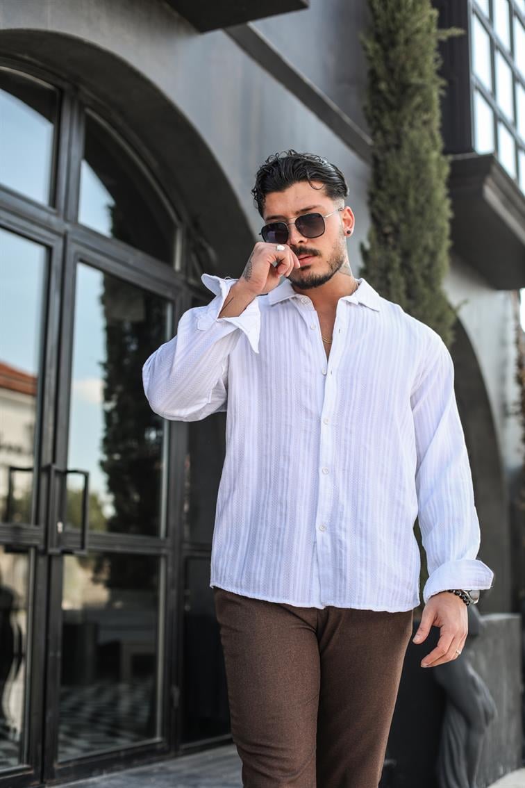 Şeritli Petek Örme Detaylı Oversize Gömlek Beyaz