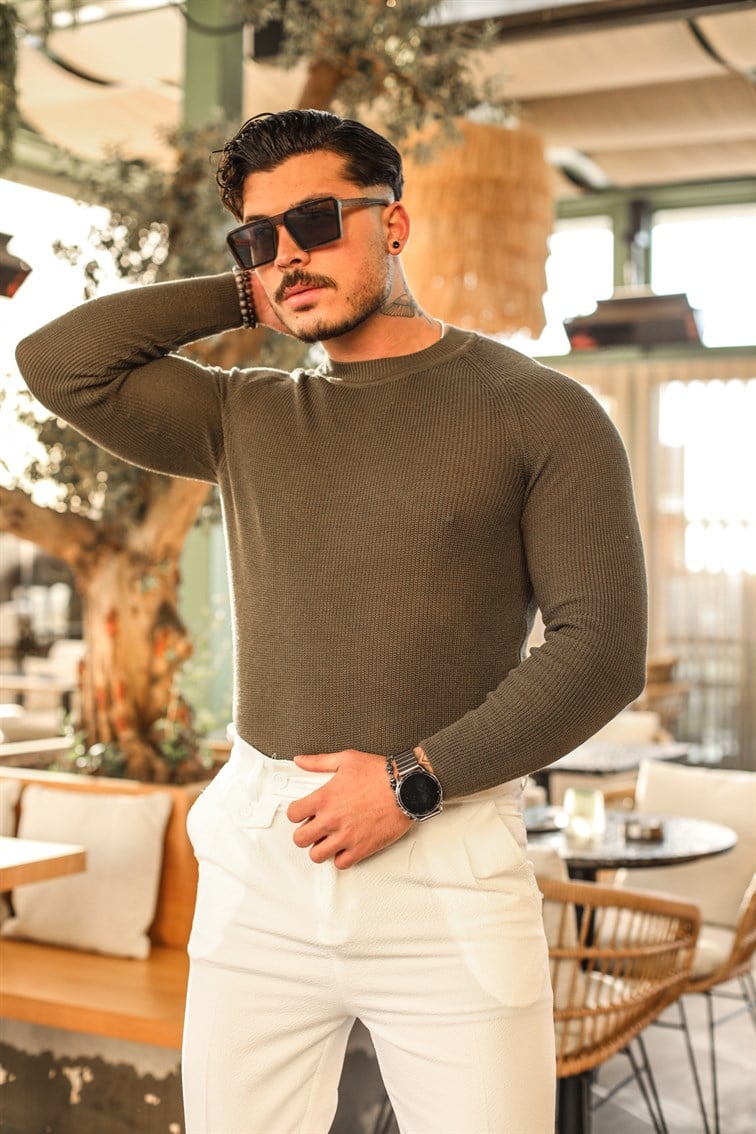 Shoulder Detay Örgülü Kazak