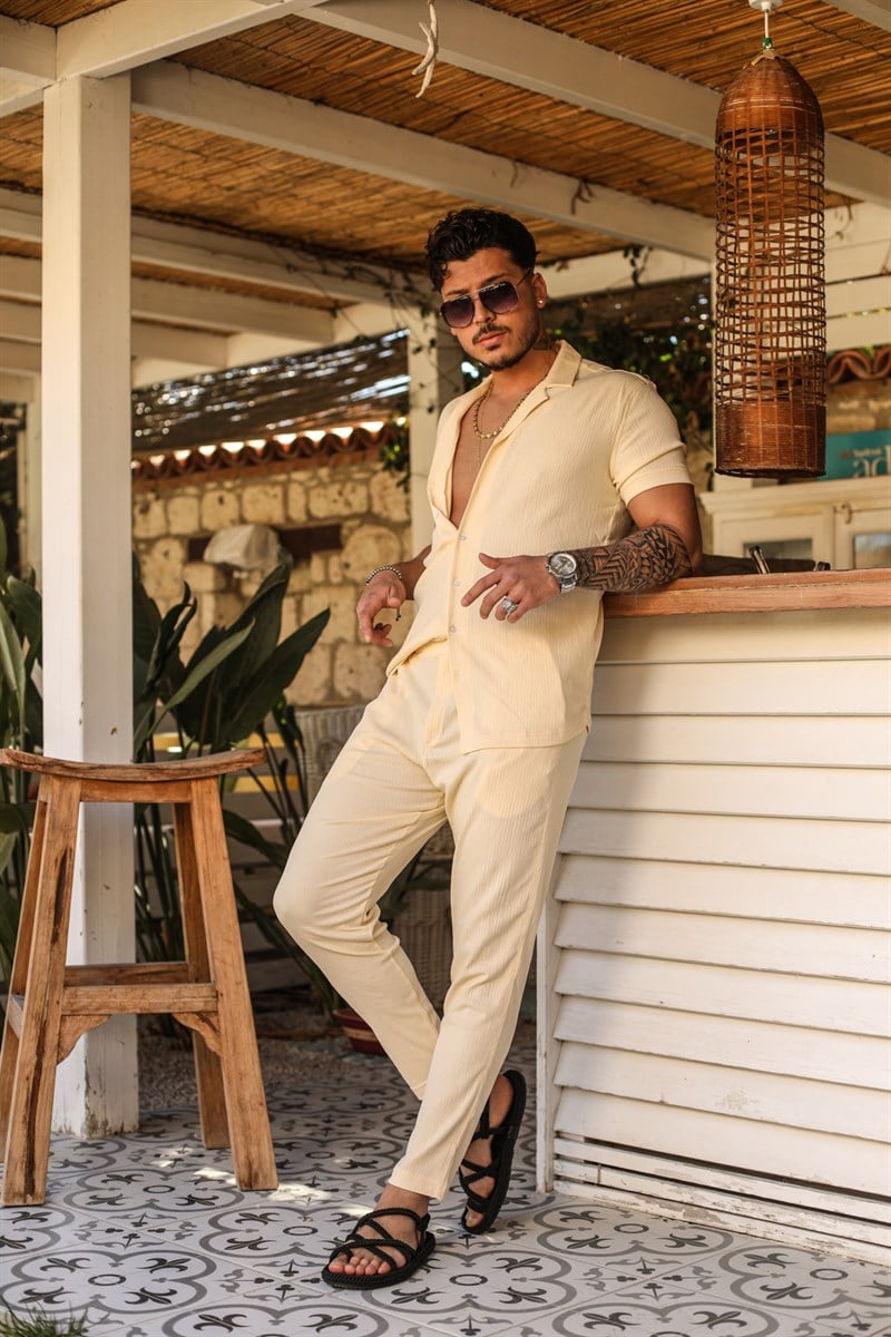 Slim Fit Pilili Kısa Kol Gömlek