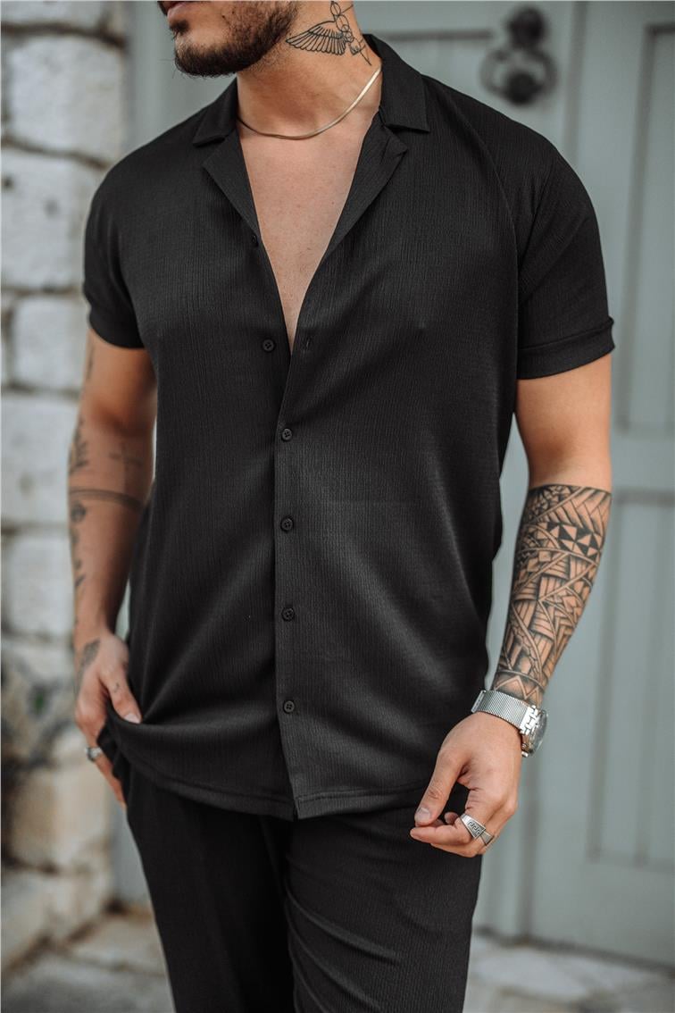 Slim Fit Pilili Kısa Kol Gömlek Siyah