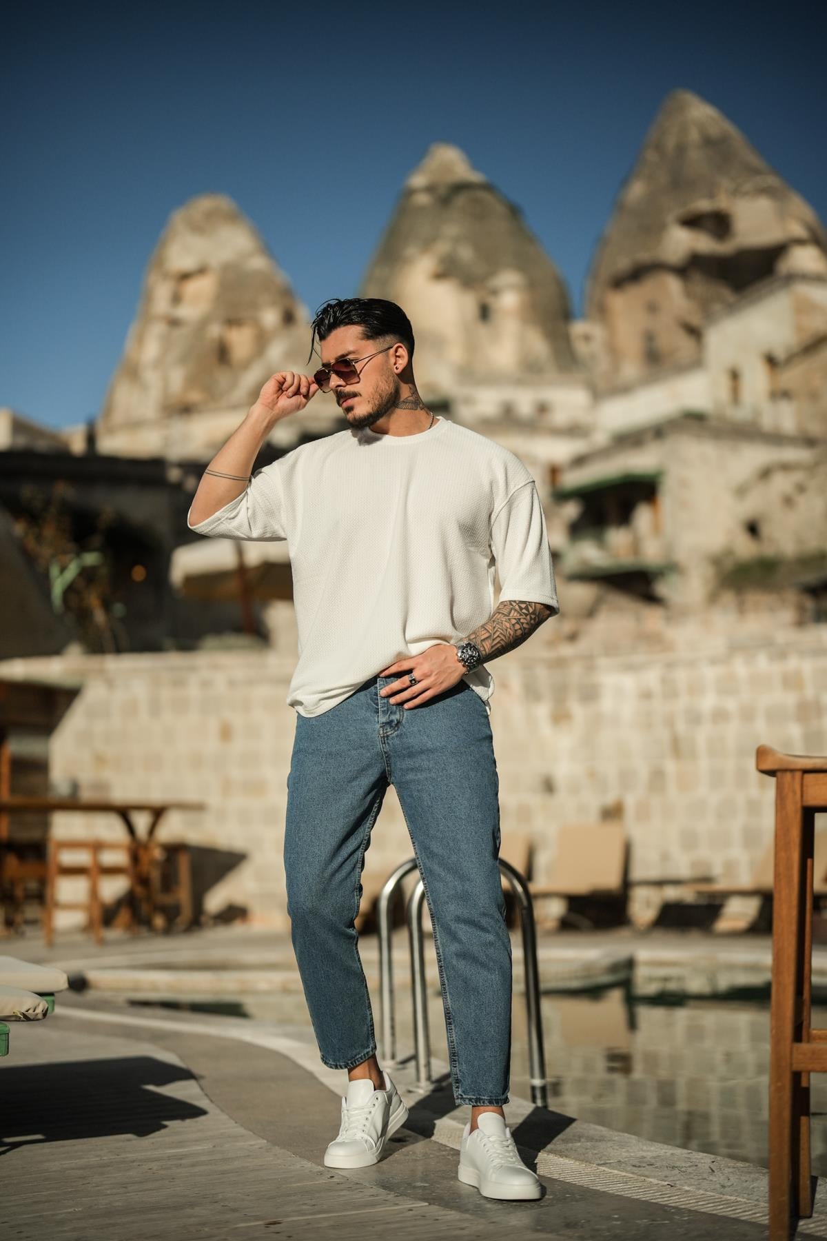 St. Louis Mom Jean Koyu Mavi