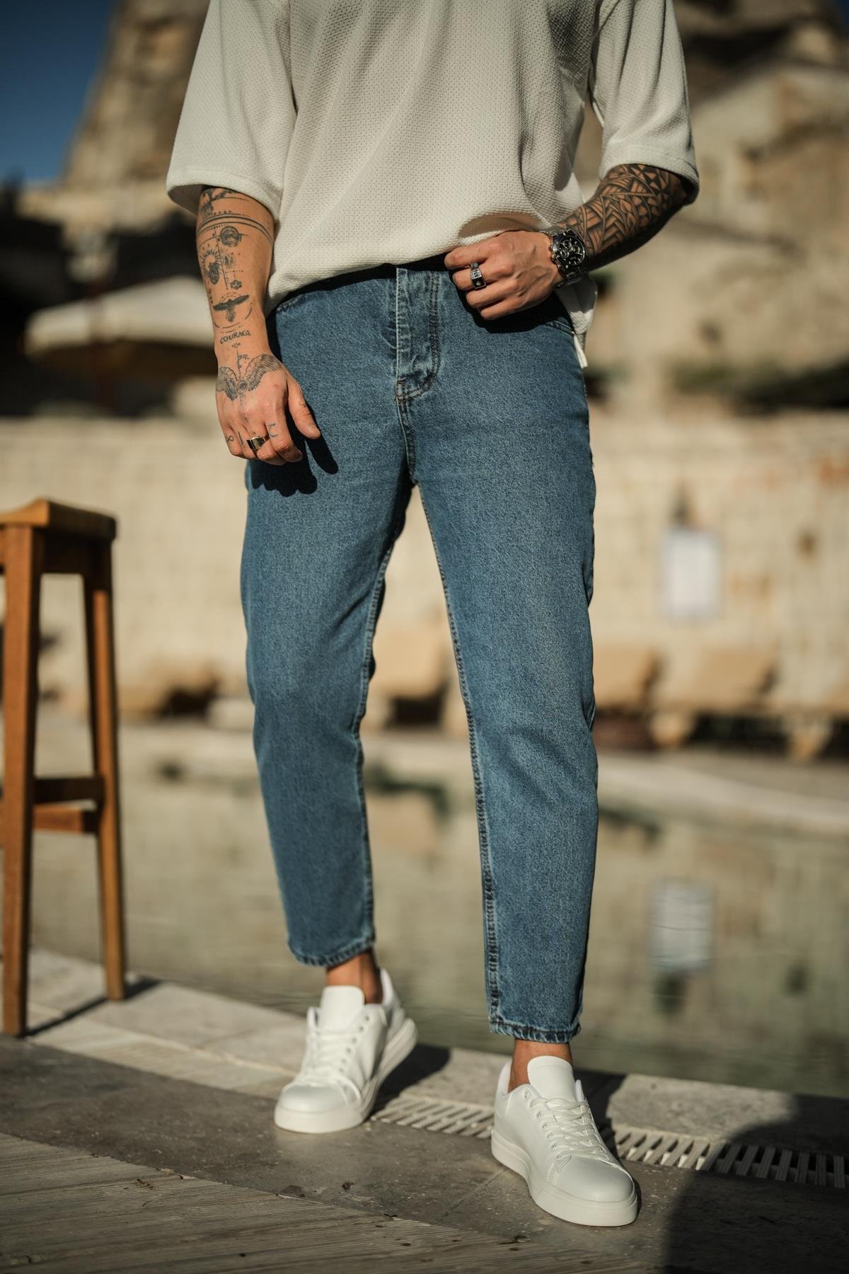 St. Louis Mom Jean Koyu Mavi