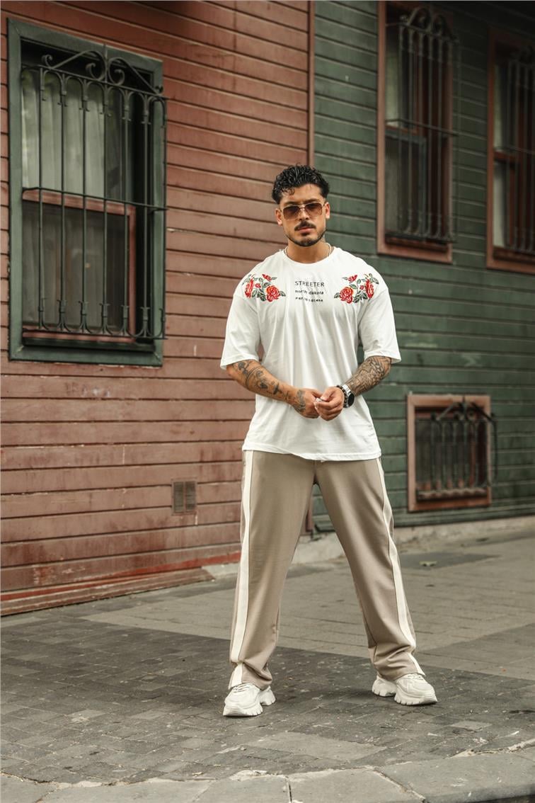 Streeter Nakış Detaylı Oversize T-Shirt Beyaz