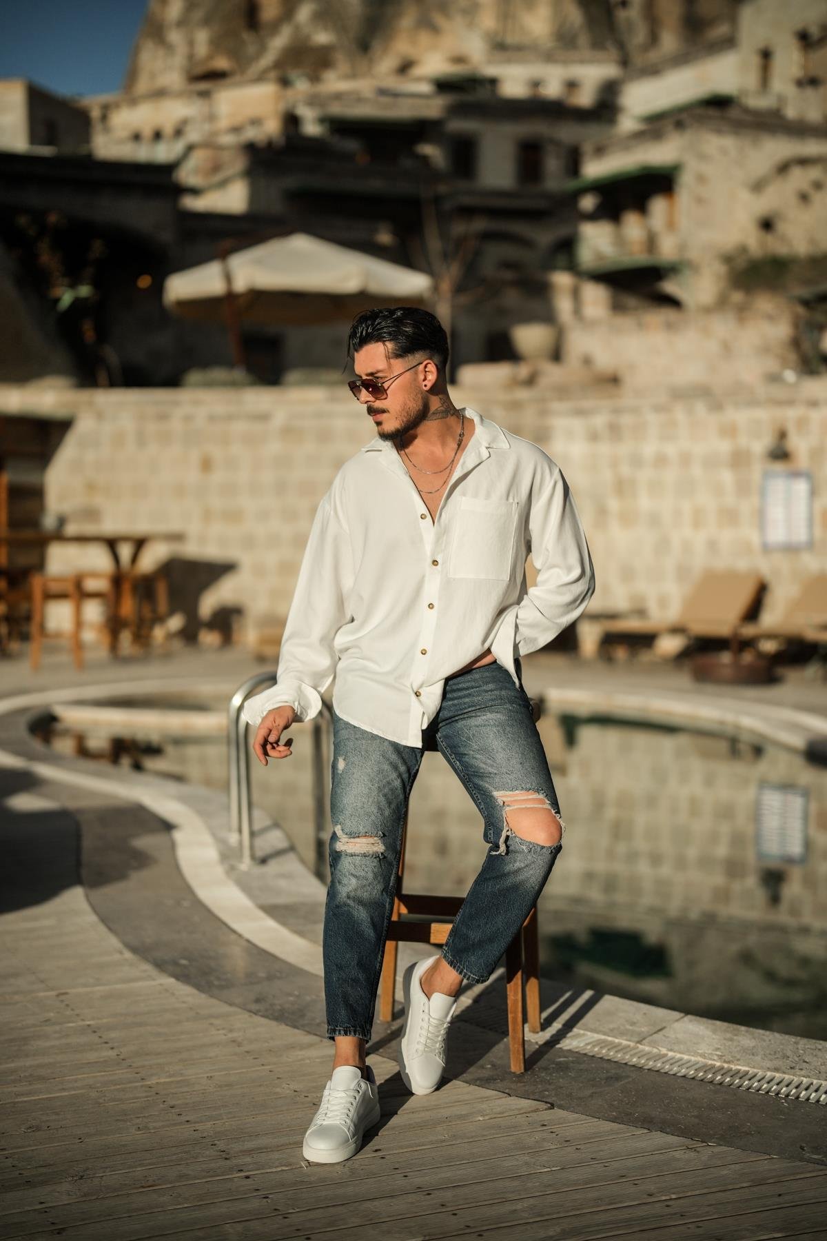 Taşlamalı Yırtıklı Mom Jean Koyu Mavi