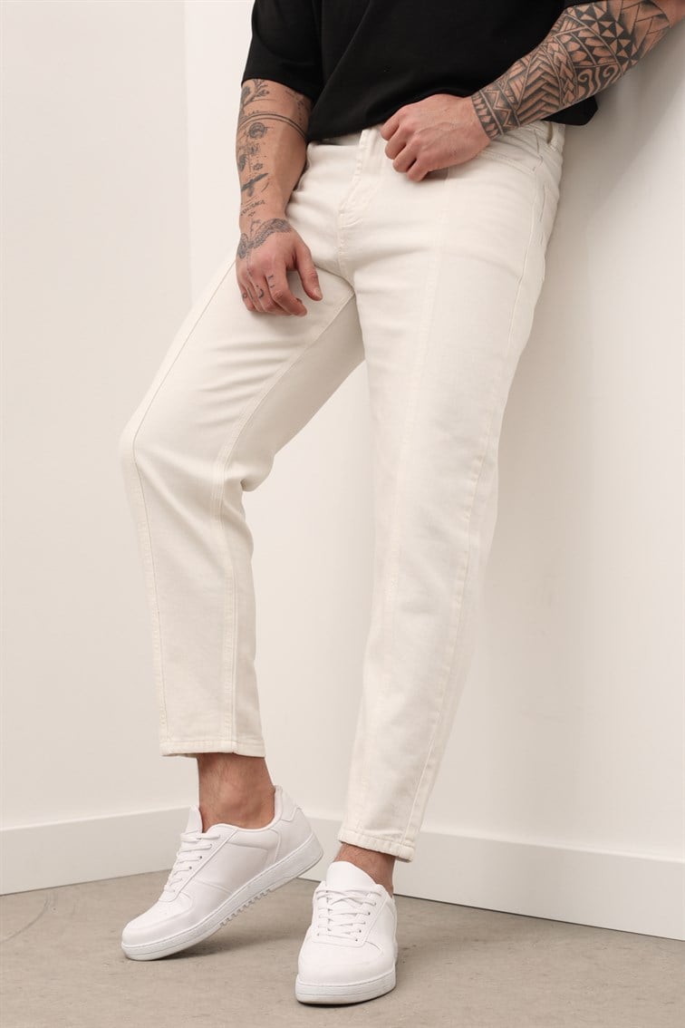 White Boyfriend Jean