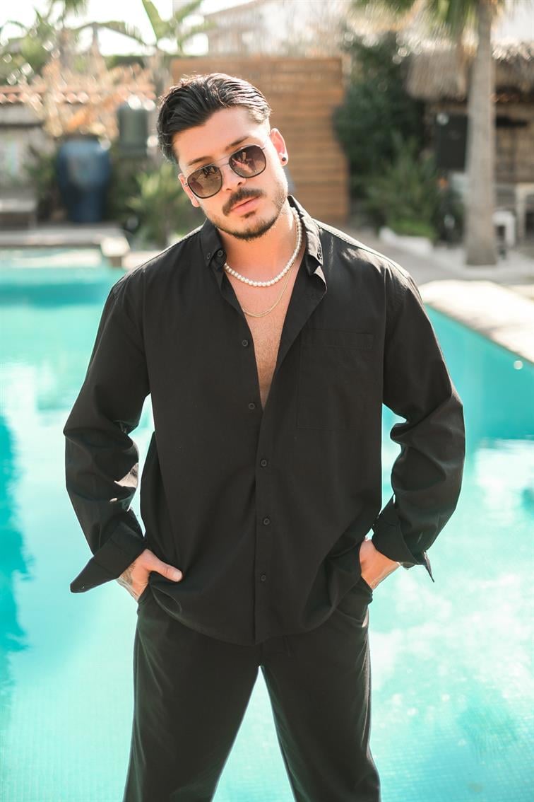 Yaka Düğmeli Basic Oversize Gömlek Siyah