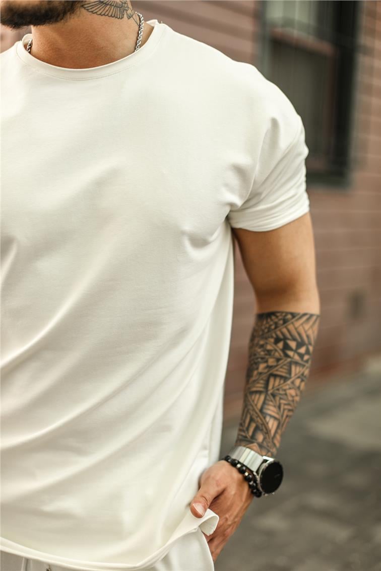 Yandan Yırtmaçlı Basic T-Shirt Beyaz