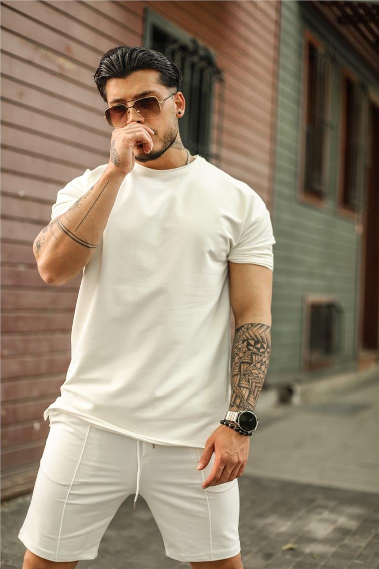 Yandan Yırtmaçlı Basic T-Shirt Beyaz