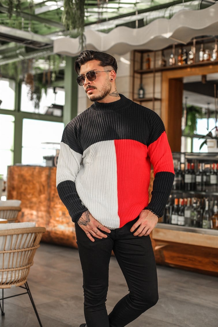 Yarım Boğazlı Renkli Oversize Örme Kazak