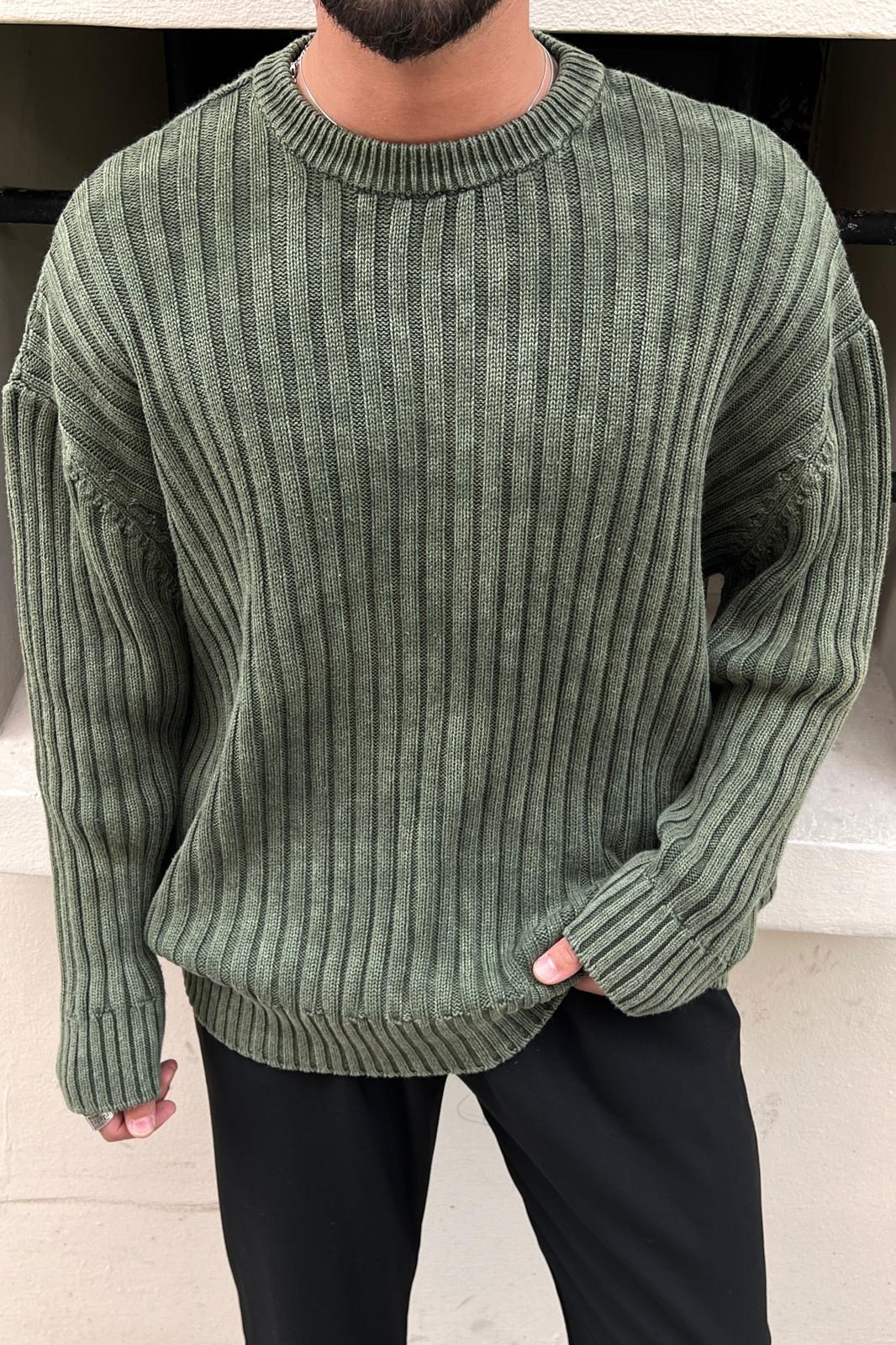 Yıkamalı Dolgun Dokulu Oversize Kazak Yeşil