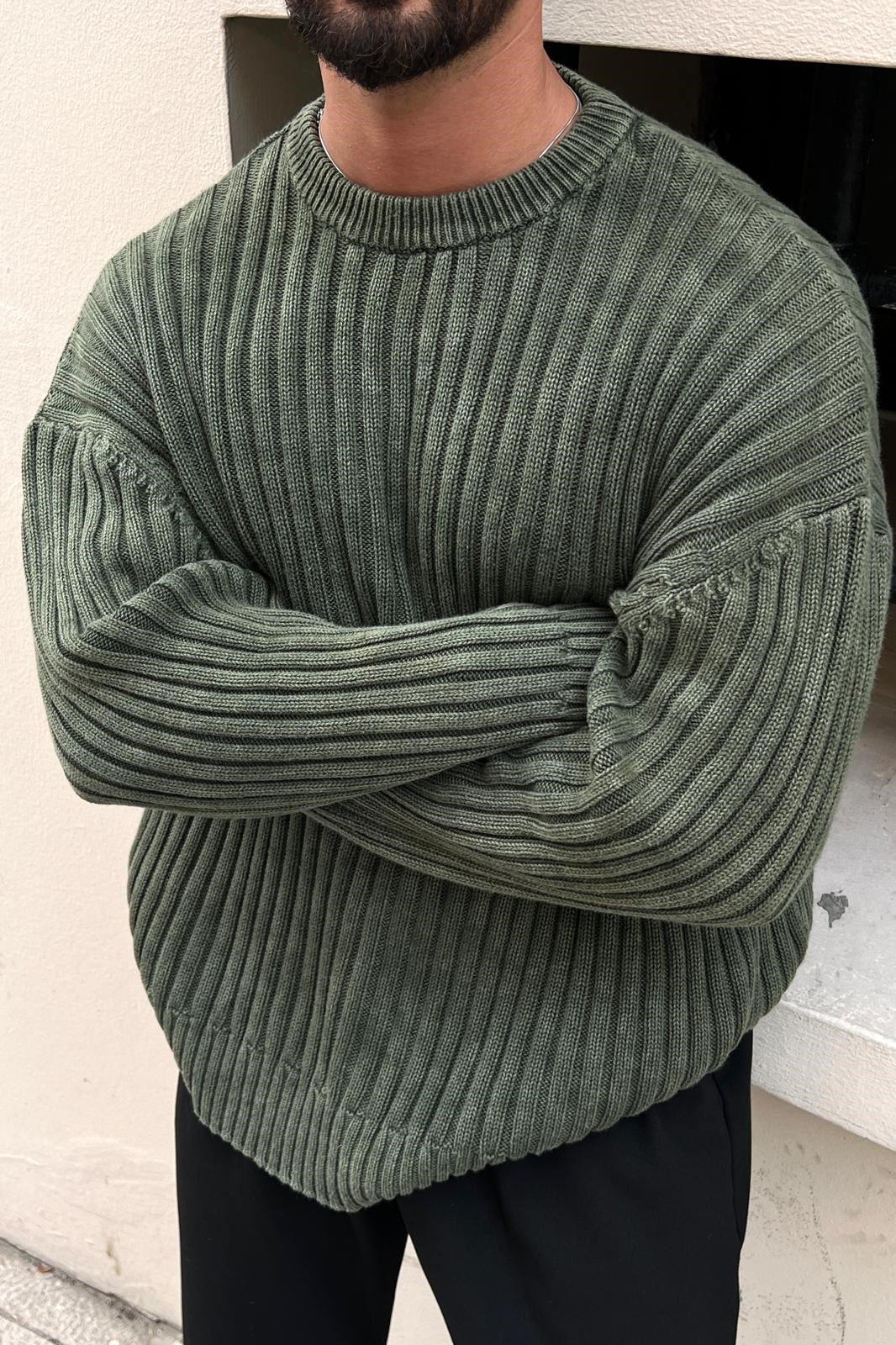 Yıkamalı Dolgun Dokulu Oversize Kazak Yeşil