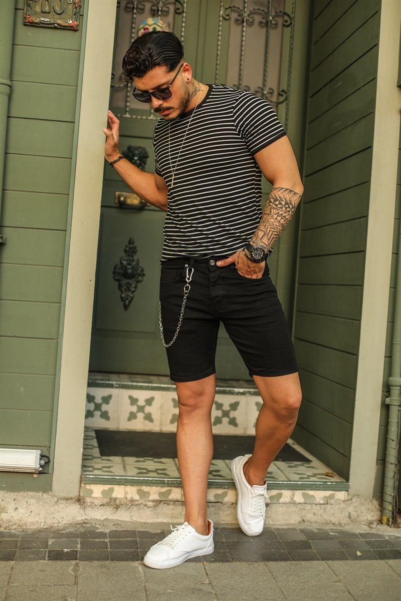 Zincir Detaylı Basic jean Şort