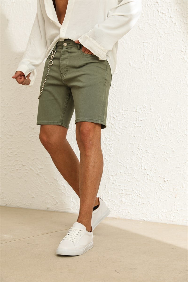 Zincir Detaylı Basic jean Şort