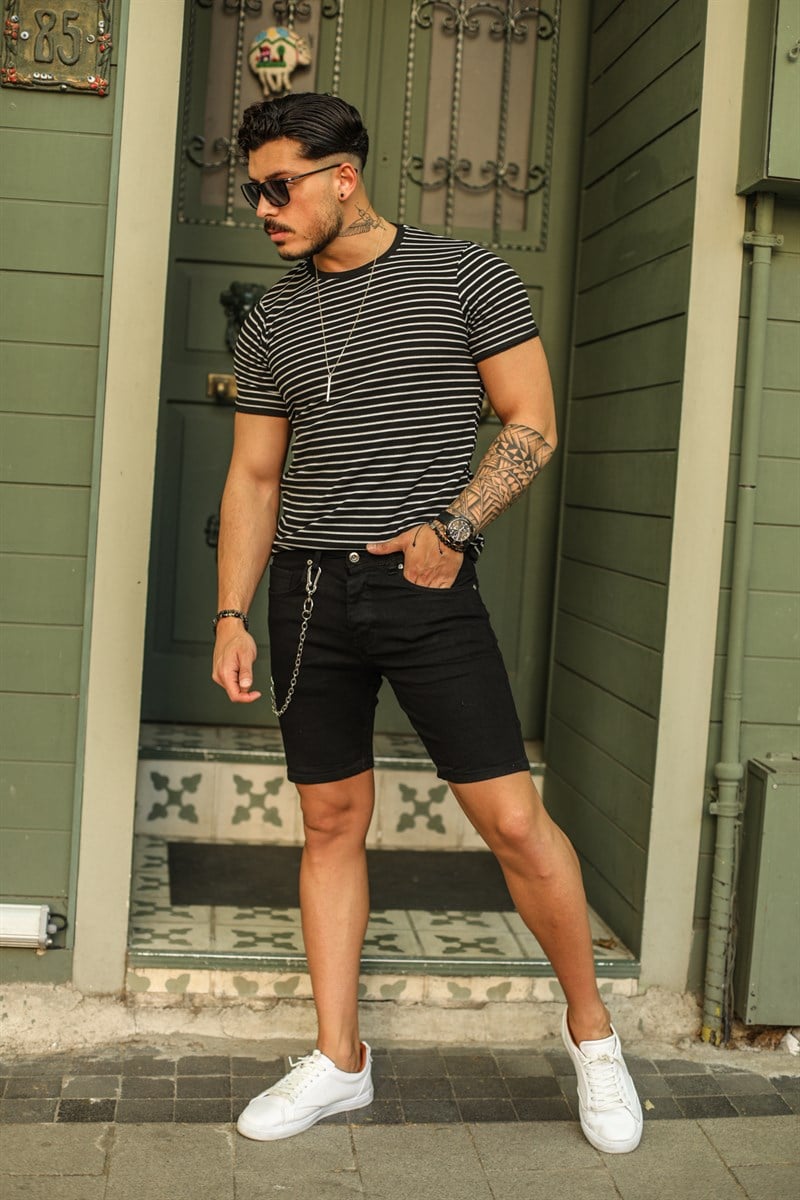 Zincir Detaylı Basic jean Şort