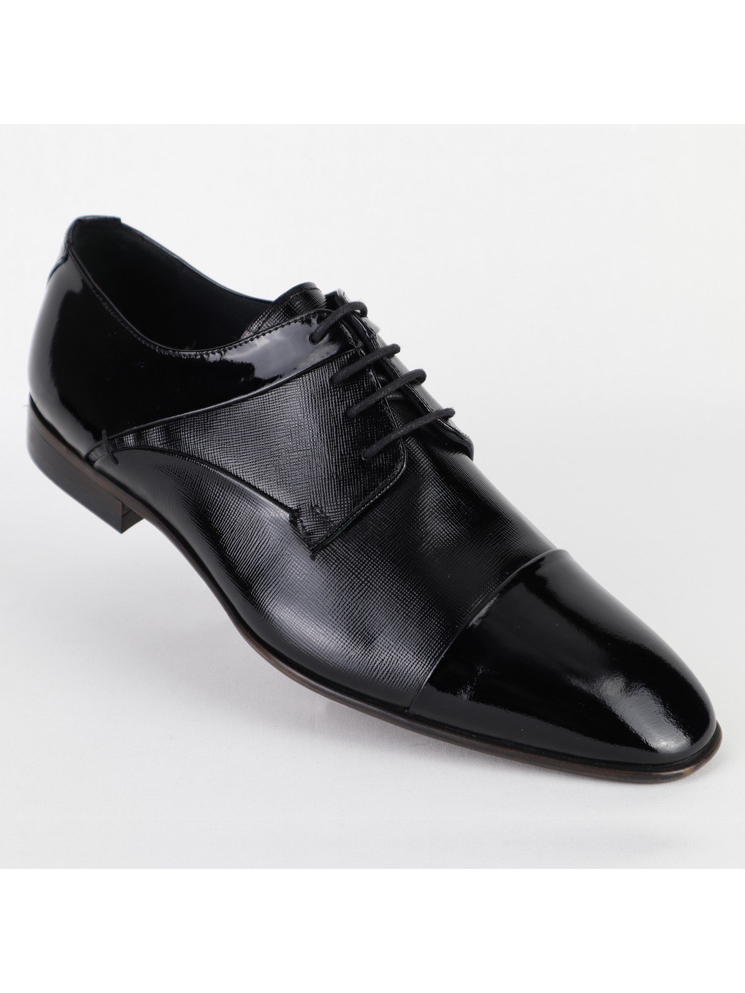 Black Classic Men's Leather Shoes Wholesale