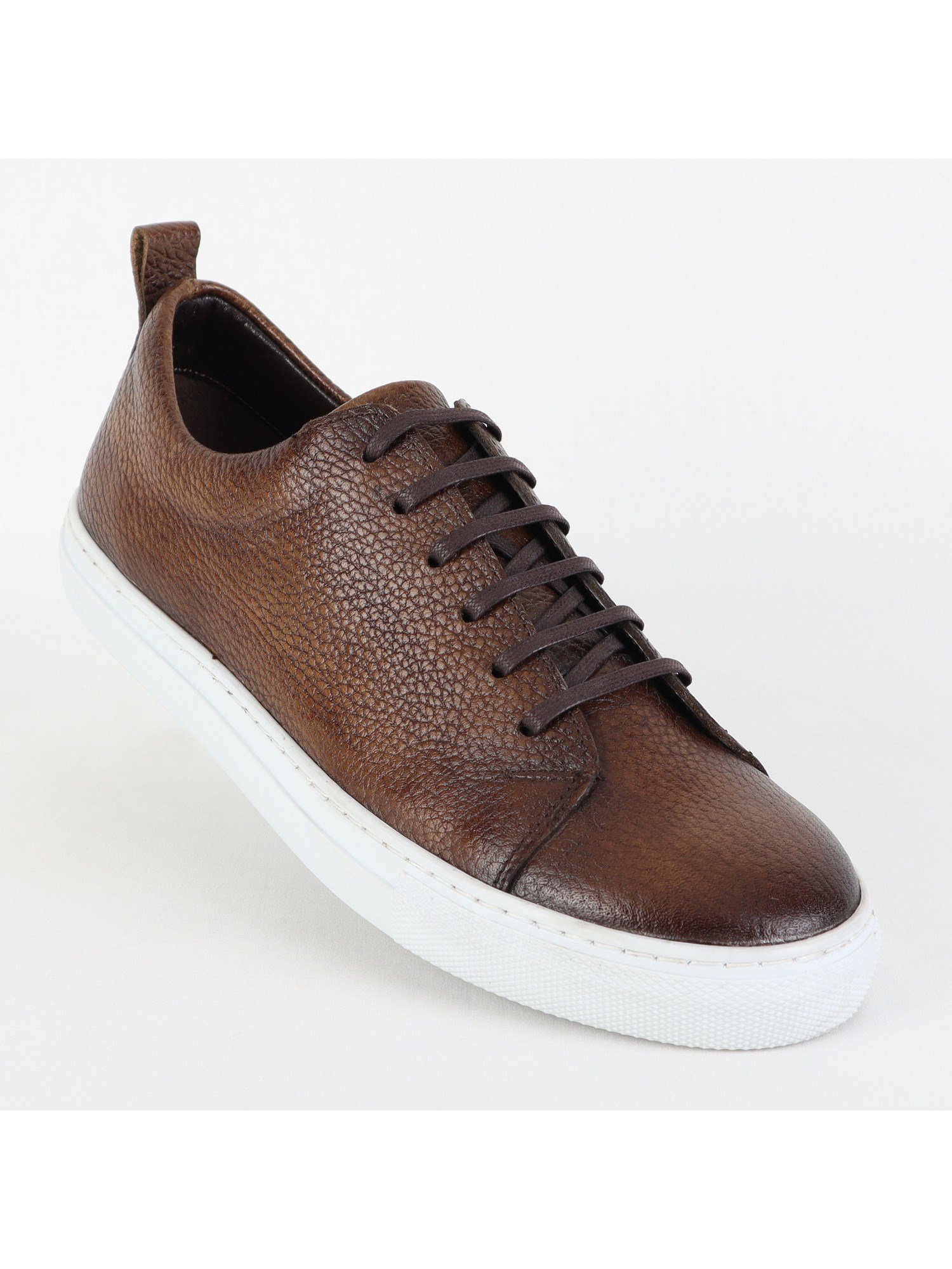 Black Color White Sole Leather Men’s Shoes Wholesale