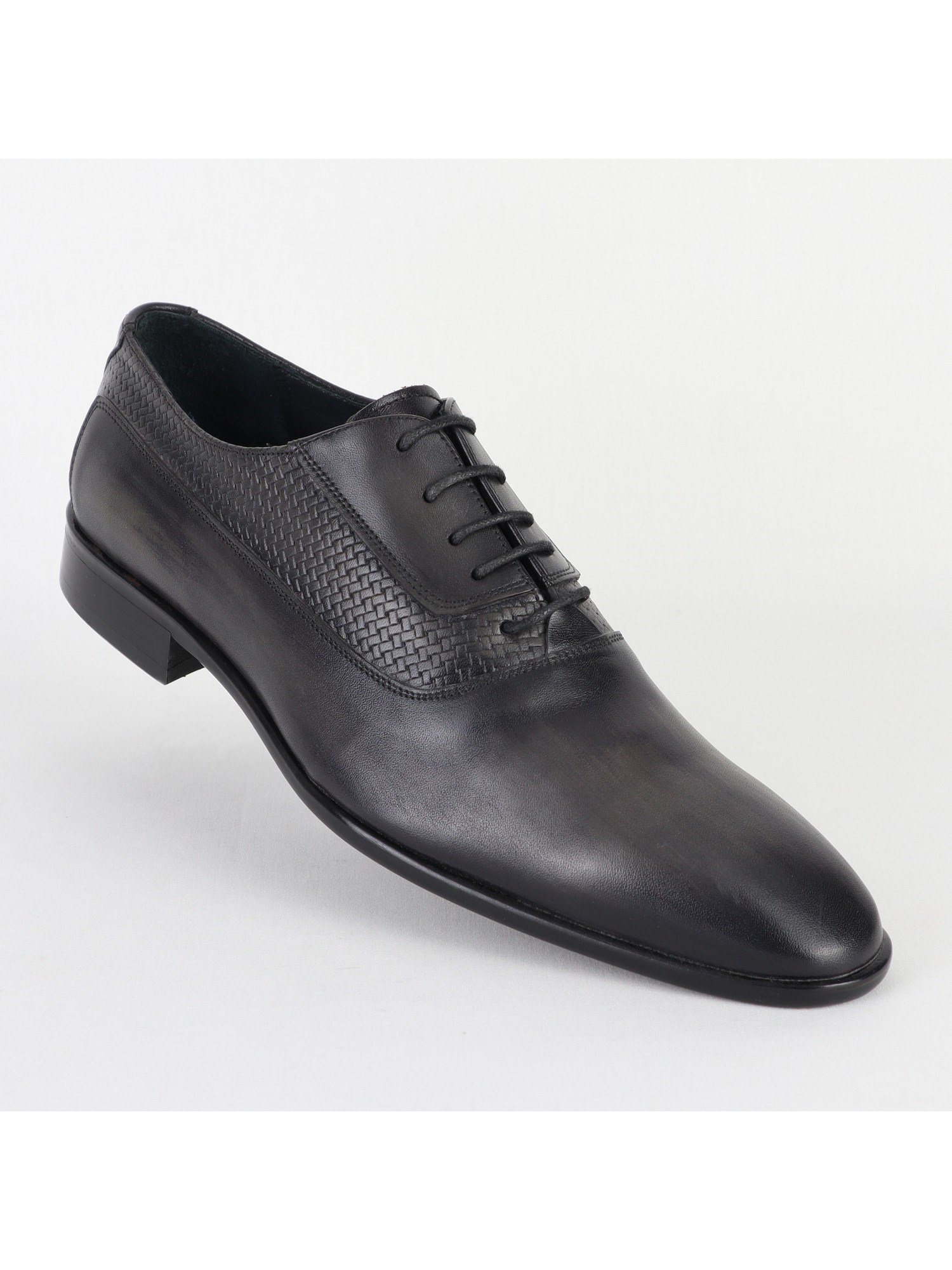 Patterned Black Leather Men's Shoes Wholesale